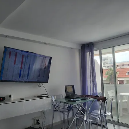 Apartment Playa Honda Americas